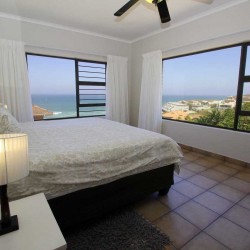 Castaro Beach Lodge - 4 Bedroom 8 sleeper self-catering holiday house in Ramsgate with solar panels and filtered borehole water - South Coast of KZN.