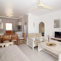 On the seafront at the Margate Pier, Dolphin View 103 is a short stroll into the coastal town of Margate town on the South Coast of KwaZulu Natal.