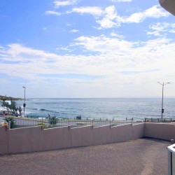 On the seafront at the Margate Pier, Dolphin View 103 is a short stroll into the coastal town of Margate town on the South Coast of KwaZulu Natal.