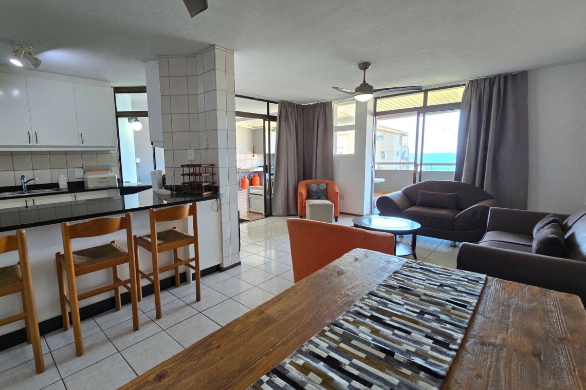Chardonnay Cabanas 2 is an 8 sleeper, self-catering, seafront holiday home on Uvongo Main Beach.