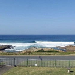 Self-catering holiday duplex in Manaba Beach on the South Coast of KZN - Carrick a Rede 3