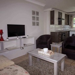 Happy Holiday Homes seafront self-catering on Ramsgate main beach - Hibiscus Coast - Ramsgate Palms 76