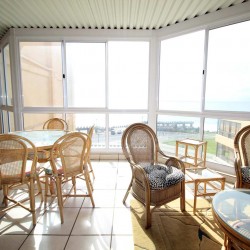 Margate self-catering holiday apartment overlooking the Margate Pier - Mahe 13 sleep 6.