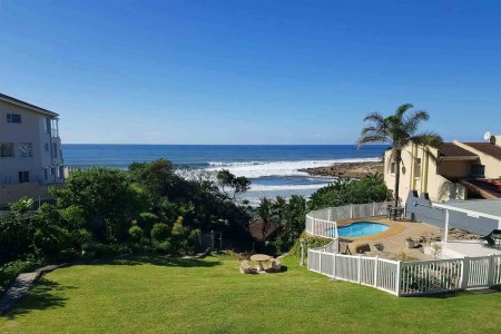 Chardonnay Cabanas 2 is an 8 sleeper, self-catering, seafront holiday home on Uvongo Main Beach.