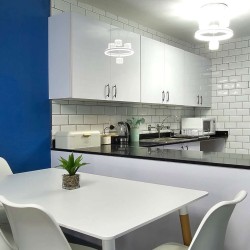 Shelly Palms 7 is a 4-sleeper self-catering holiday flat the provides affordable self-catering holiday accommodation on Shelly Beach with WIFI & pool, perfect for weekends, July, August, September, October and December school holidays.