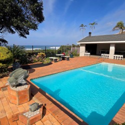 Shelly Palms 7 is a 4-sleeper self-catering holiday flat the provides affordable self-catering holiday accommodation on Shelly Beach with WIFI & pool, perfect for weekends, July, August, September, October and December school holidays.