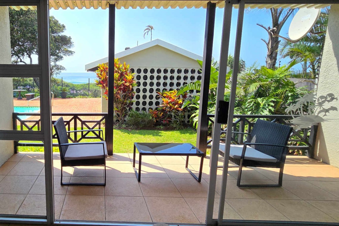 Shelly Palms 1 is a ground floor, 5 sleeper self-catering seafront holiday accommodation in Shelly Beach on the South Coast of KZN