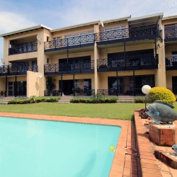 Enjoy your self-catering holiday in Shelly Palms 6 on the beach in Shelly Beach on the South Coast KZN.