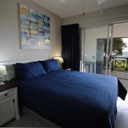 Enjoy your self-catering holiday in Shelly Palms 6 on the beach in Shelly Beach on the South Coast KZN.