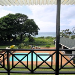 Enjoy your self-catering holiday in Shelly Palms 6 on the beach in Shelly Beach on the South Coast KZN.