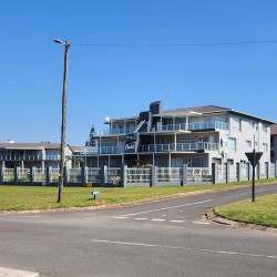 Uvongo Chalets 27 is a self-catering 6 sleeper flat on Lilliecrona Boulevard in Uvongo on the South Coast of KwaZulu Natal in South Africa. The property offers solar power with an inverter, internet, WiFi, Netflix, DSTV and filtered drinking water.