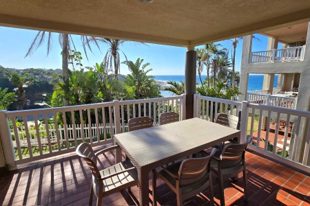 Laguna la Crete 84 on Uvongo Beach seafront and lagoon - selfsorg vakansie - happyholidays