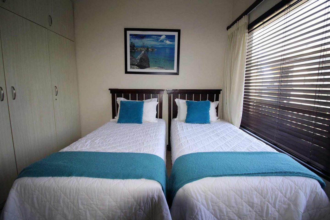 Topanga 34 is an air conditioned luxury 4 sleeper apartment in Uvongo, South Coast of KwaZulu Natal