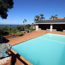 Ground floor, 5 sleeper self-catering seafront holiday accommodation in Shelly Beach on the South Coast of KZN - Shelly Palms 1