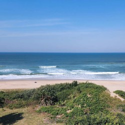 Indigo Bay 25 is a luxury, self-catering, 4 bedroom, 8 sleeper on the Manaba beachfront with stunning sea views from Lucien Beach to Margate Beach on the South Coast of KwaZulu Natal.