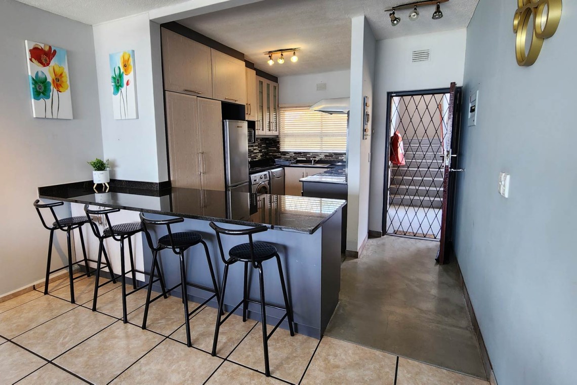 Sue Casa 10 is a family holiday flat opposite the Lucien Beach tidal pool in Manaba Beach on the KZN South Coast.