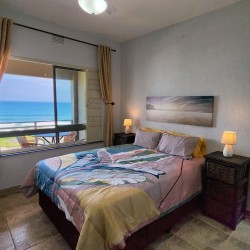 Sue Casa 10 is a family holiday flat opposite the Lucien Beach tidal pool in Manaba Beach on the KZN South Coast.