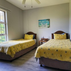 Marine Glen 18 is a 6 sleeper, self-catering holiday home, opposite Ramsgate Beach and the Waffle house in Ramsgate.