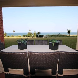 Balooga 1 is ground floor, luxury 7 Sleeper, self-catering apartment on Margate seafront on the South Coast KwaZulu of Natal - Happy Holiday Homes.