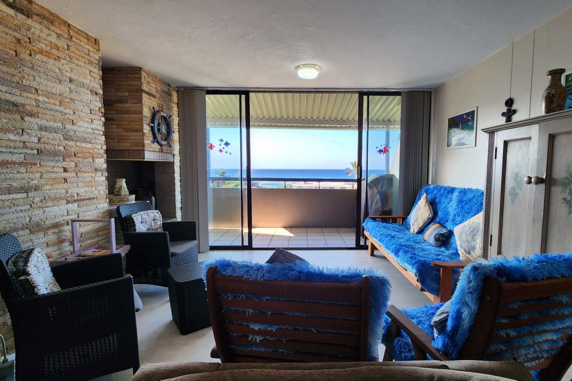 Walk to Lucien Blue Flag Beach from Mont Blanc 26, a ground floor 6 sleeper self-catering holiday flat in Manaba Beach on the South Coast of KwaZulu Natal.