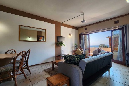 Walk to St Michael’s beach, lagoon, tidal swimming pool, C-Bali beach restaurant and Orange Rocks from Sandcastle 18 in St Michael's on the South Coast of KwaZulu Natal.