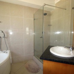 Lucien Sands 601 is a seafront self-catering penthouse with a 180º breaker sea view & a swimming pool, you can walk onto Lucien Blue Flag Beach & Margate beach from the 5th floor apartment.