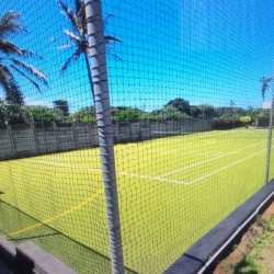Banana Beach Club F1, a self-catering ground-floor studio in Melville on the Hibiscus Coast, located 50m from the beach, ideal for a small family holiday.