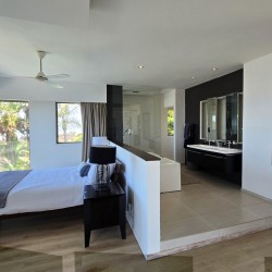 Strachan 2127 is a luxury holiday home in Ramsgate, located on the beachfront of Ramsgate Beach. This stunning sea-view rental in KwaZulu-Natal offers breathtaking ocean views, an infinity pool, and modern comforts—making it the perfect family-friendly getaway in South Africa.