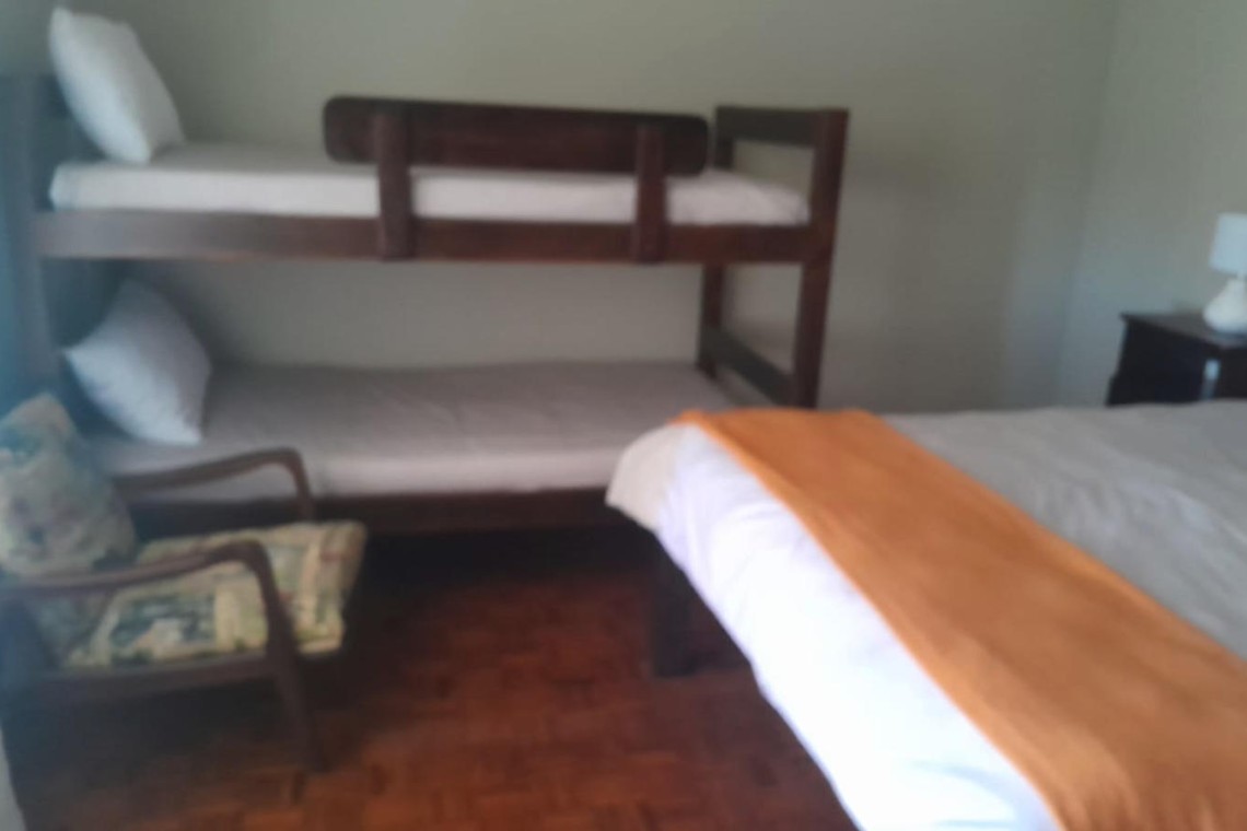 Sea Park Beach House - Sea-facing bedroom on the KwaZulu Natal South Coast