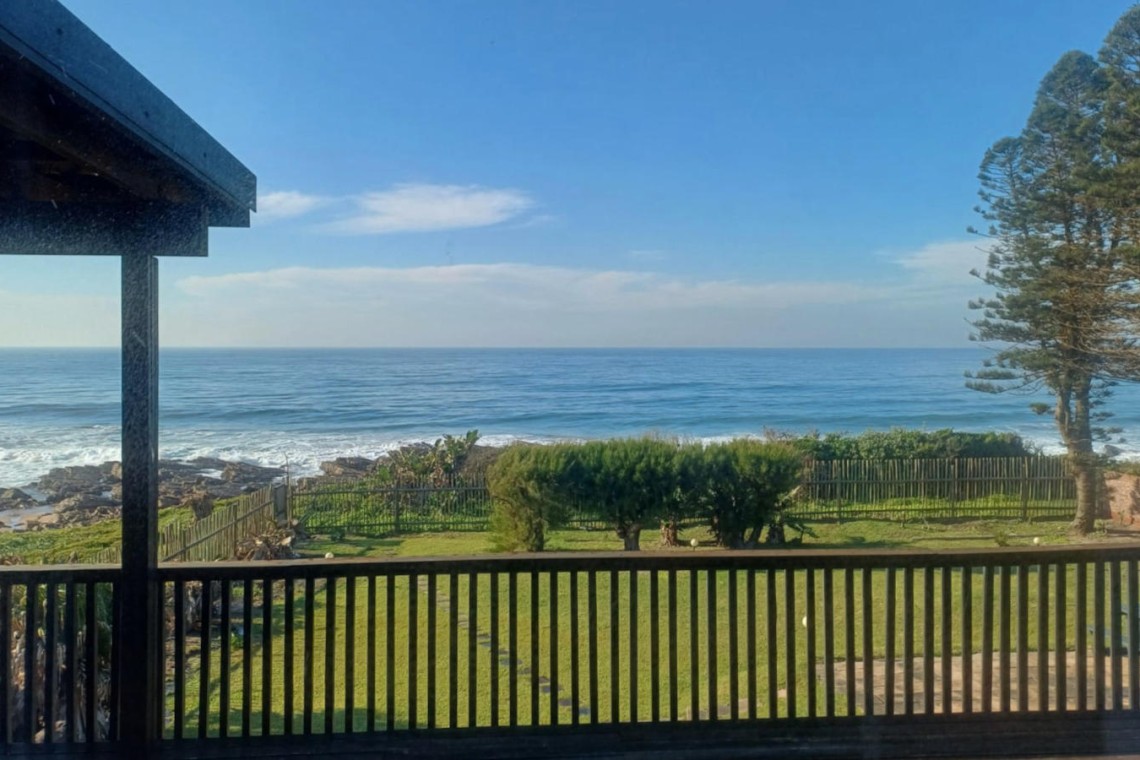 Sea Park House is a beachfront holiday home Sea Park offering self-catering accommodation South Coast, a large family beach house KwaZulu-Natal with sea view and group accommodation on the beach.
